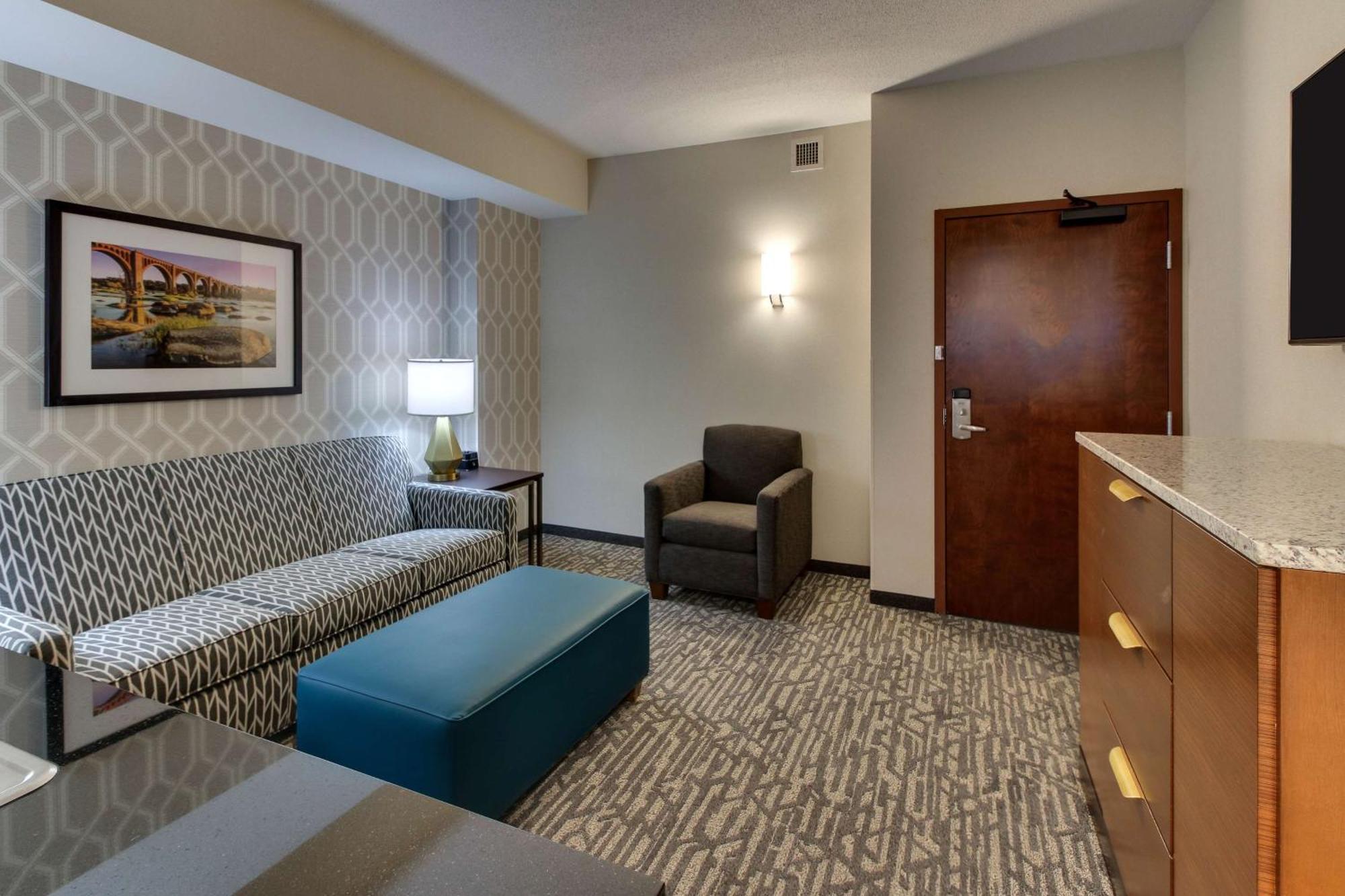 Drury Plaza Hotel Richmond Ґлен-Аллен Екстер'єр фото